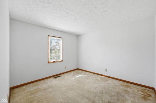 8902 Sunbow Drive, Indianapolis, IN 46231