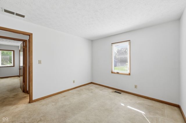 8902 Sunbow Drive, Indianapolis, IN 46231