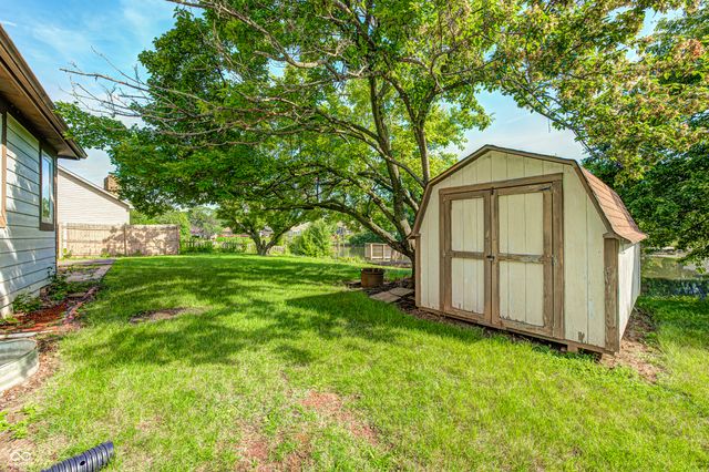8902 Sunbow Drive, Indianapolis, IN 46231