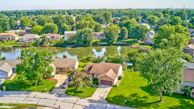 8902 Sunbow Drive, Indianapolis, IN 46231