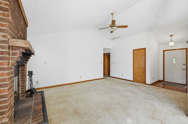8902 Sunbow Drive, Indianapolis, IN 46231