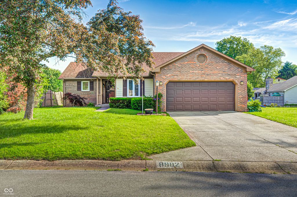 8902 Sunbow Drive, Indianapolis, IN 46231