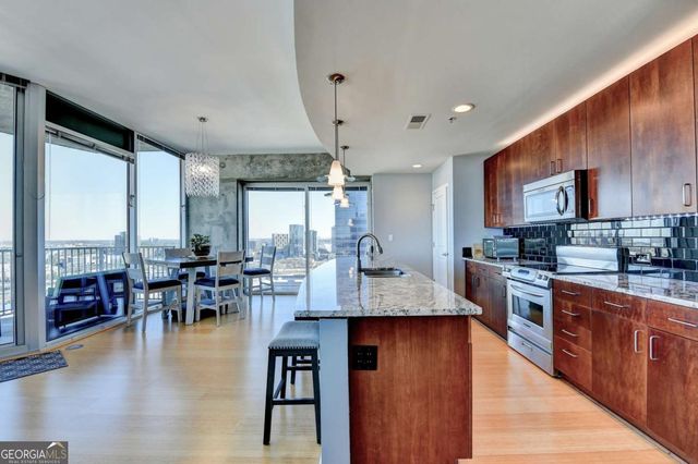 361 17th Street NW 2002, Atlanta, GA 30363