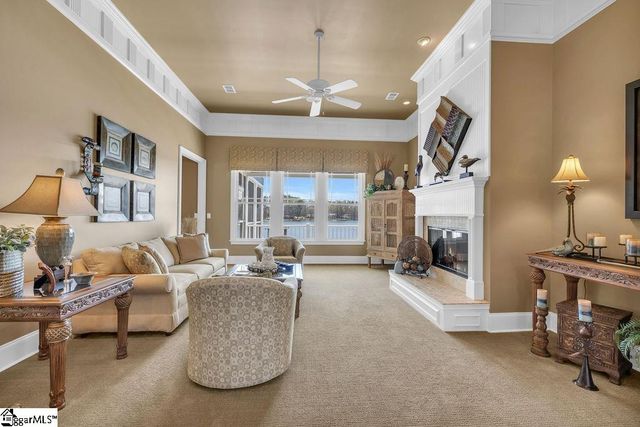 320 Commonwealth Drive, Ninety Six, SC 29666