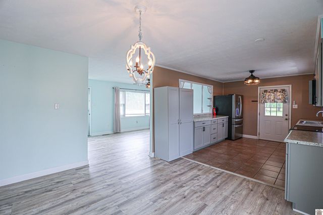 206 Faye Dr, Ledbetter, KY 42058