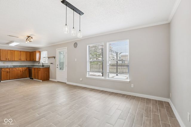 10391 Split Rock Way, Indianapolis, IN 46234