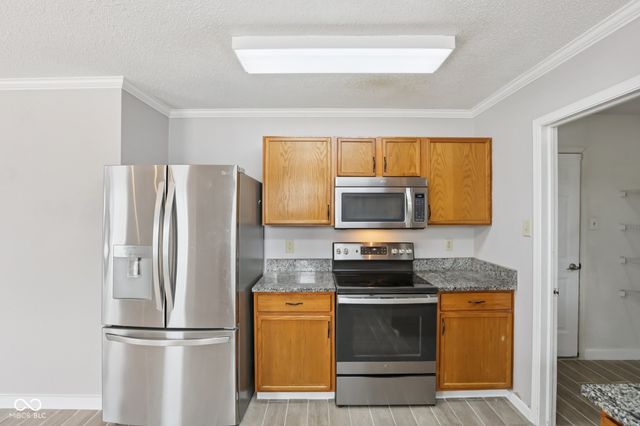 10391 Split Rock Way, Indianapolis, IN 46234