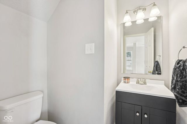 10391 Split Rock Way, Indianapolis, IN 46234