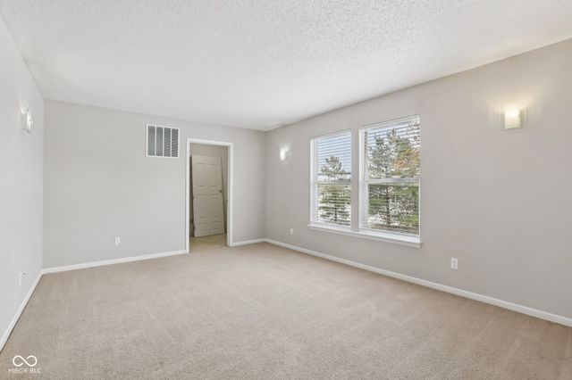 10391 Split Rock Way, Indianapolis, IN 46234