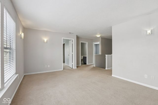 10391 Split Rock Way, Indianapolis, IN 46234