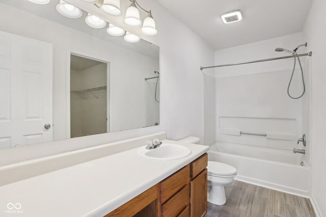 10391 Split Rock Way, Indianapolis, IN 46234