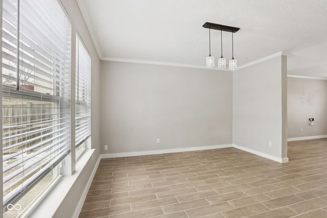 10391 Split Rock Way, Indianapolis, IN 46234