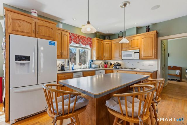 53-A Oakridge Drive, Westbrook, CT 06498