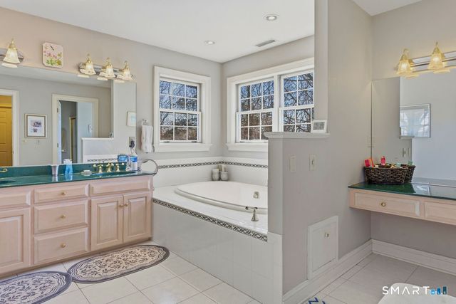 53-A Oakridge Drive, Westbrook, CT 06498