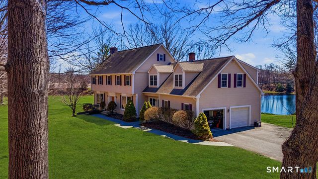 53-A Oakridge Drive, Westbrook, CT 06498