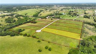 10779 N Ewing Avenue, Kansas City, MO 64156