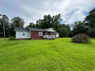 201 Christian Rd., Conway, SC 29526