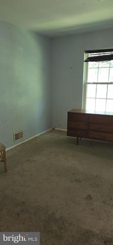 406 LINDSLEY CT, Burlington, NJ 08016
