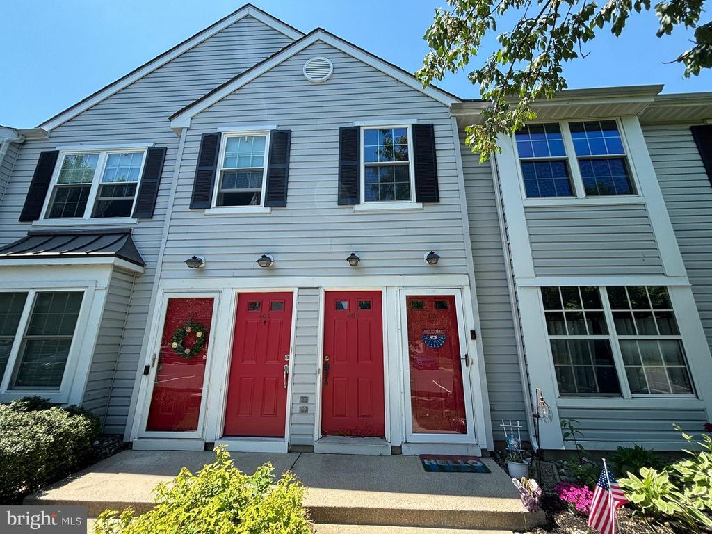 406 LINDSLEY CT, Burlington, NJ 08016
