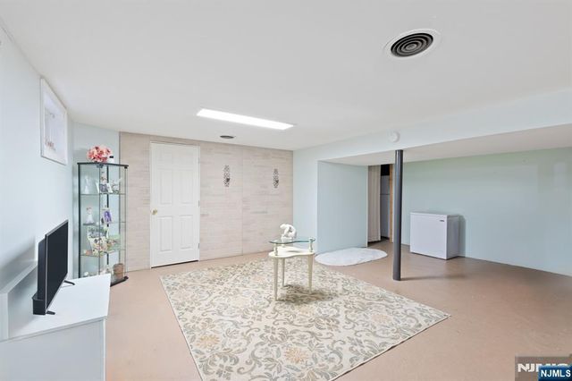 36-14 Northern Drive, Fair Lawn, NJ 07410
