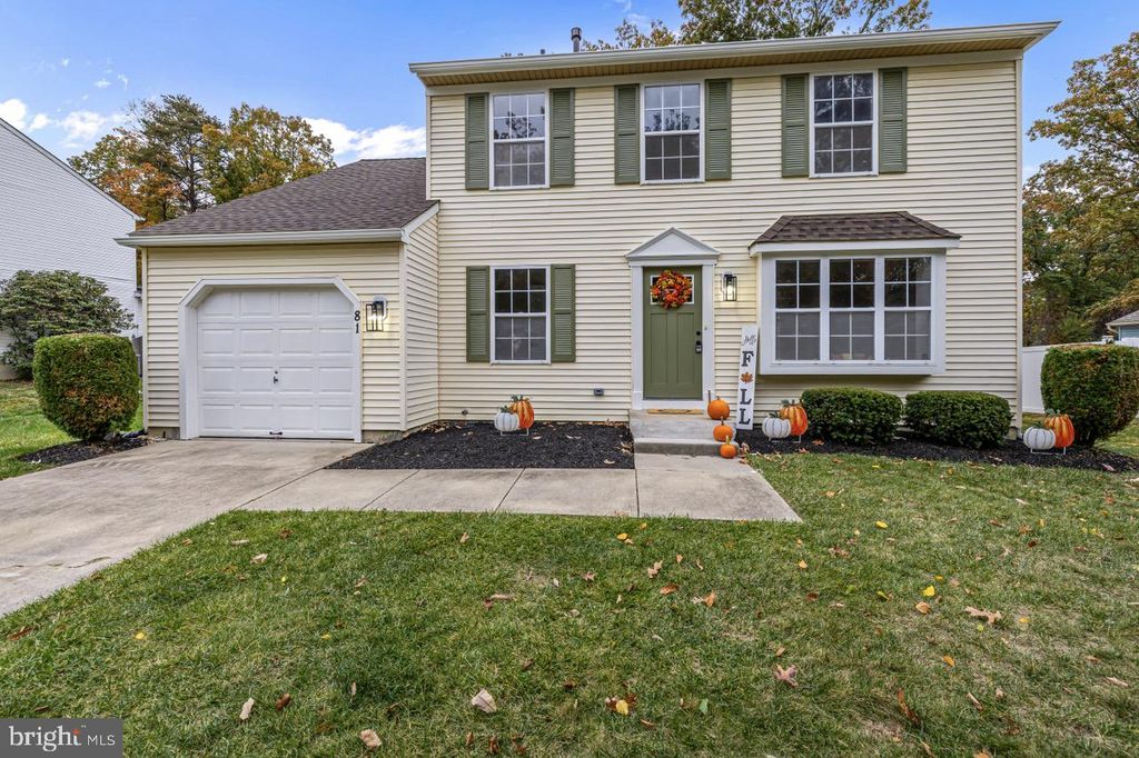 81 ROSALIND CIR, Sicklerville, NJ 08081