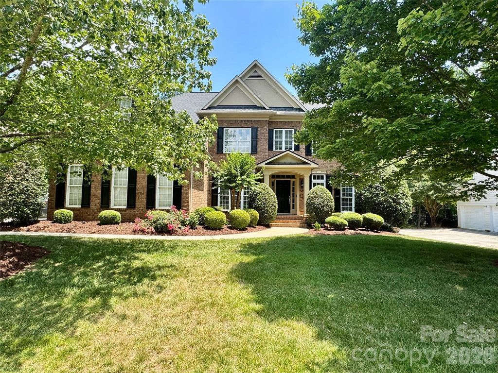 3432 Delamere Drive, Matthews, NC 28104