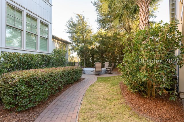 608 Old Moreland Rd, Bluffton, SC 29910