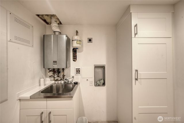 16532 21st Avenue NE, Shoreline, WA 98155