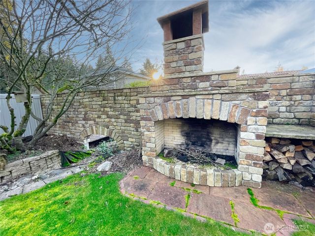 16532 21st Avenue NE, Shoreline, WA 98155