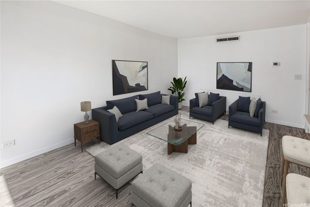 1077 Ala Napunani Street 401, Honolulu, HI 96818