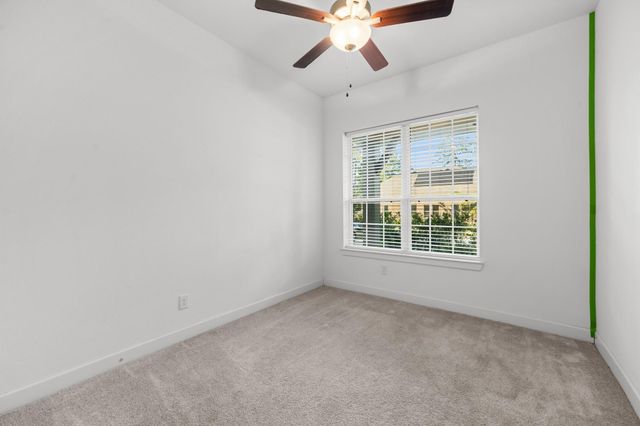 359 Skyline Ridge Drive, Conroe, TX 77318