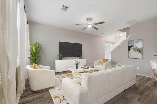 71 S Burberry Park Circle, The Woodlands, TX 77382