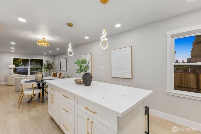 3111 Greenwood Avenue W, University Place, WA 98466