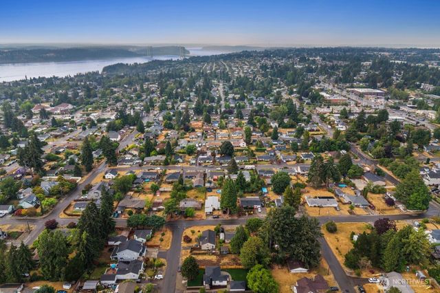 3111 Greenwood Avenue W, University Place, WA 98466