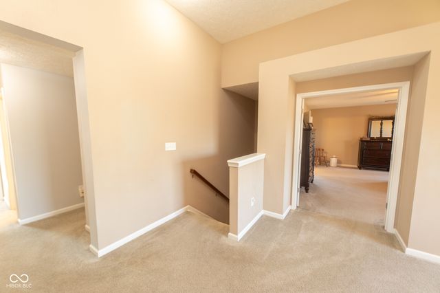 226 S Cave Creek Drive S, Bloomington, IN 47403