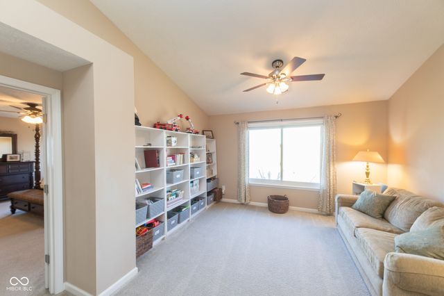 226 S Cave Creek Drive S, Bloomington, IN 47403