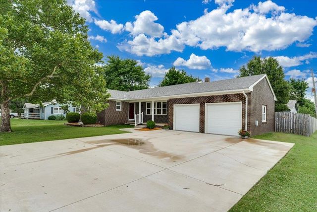302 Marmaton Rd, El Dorado, KS 67042
