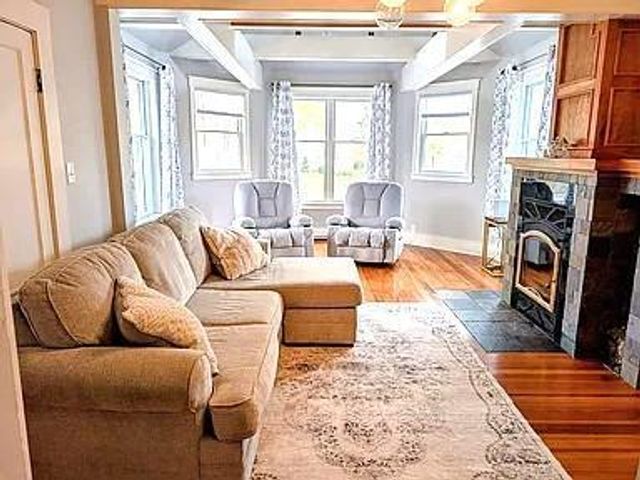 602 S Oak Street, Lake City, MN 55041