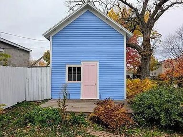 602 S Oak Street, Lake City, MN 55041