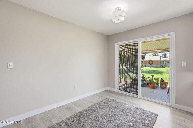 10411 W Prairie Hills Circle W 22, Sun City, AZ 85351