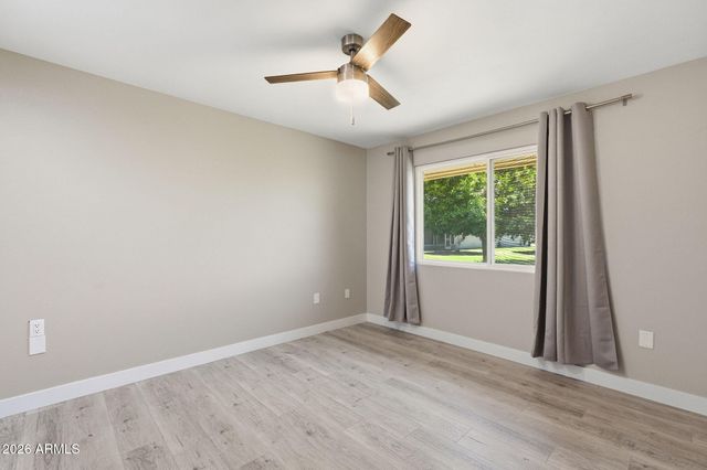 10411 W Prairie Hills Circle W 22, Sun City, AZ 85351