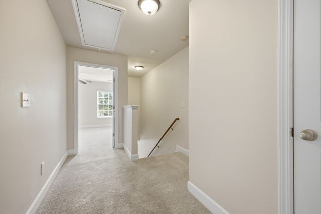 9000 Rigden Mill Dr, Nashville, TN 37211