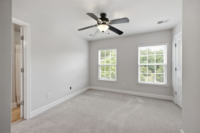 9000 Rigden Mill Dr, Nashville, TN 37211