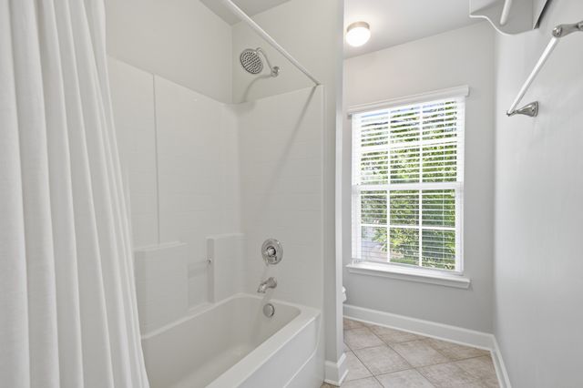 9000 Rigden Mill Dr, Nashville, TN 37211