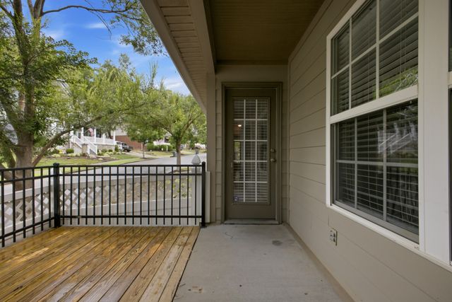 9000 Rigden Mill Dr, Nashville, TN 37211