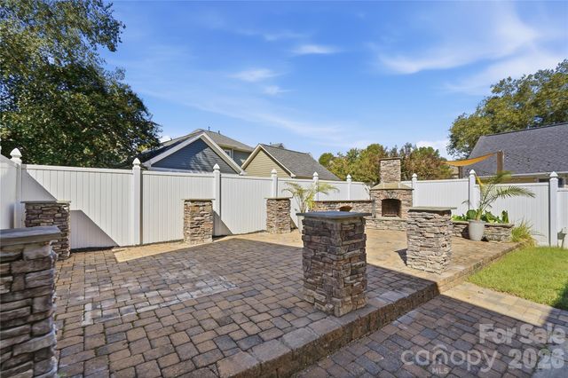 882 Promenade Walk, Fort Mill, SC 29708