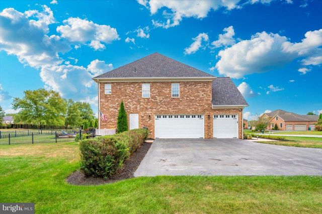 11013 SHALOM LN, Hagerstown, MD 21742