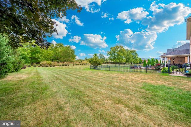 11013 SHALOM LN, Hagerstown, MD 21742
