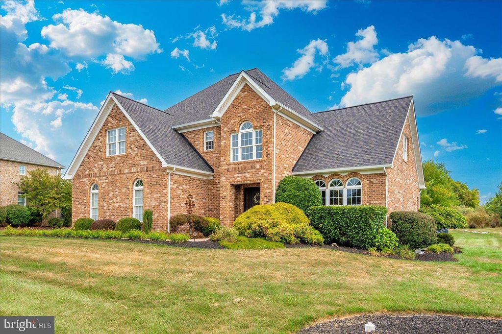 11013 SHALOM LN, Hagerstown, MD 21742