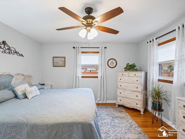 3481 Watkins Lake Road, Waterford Twp, MI 48328